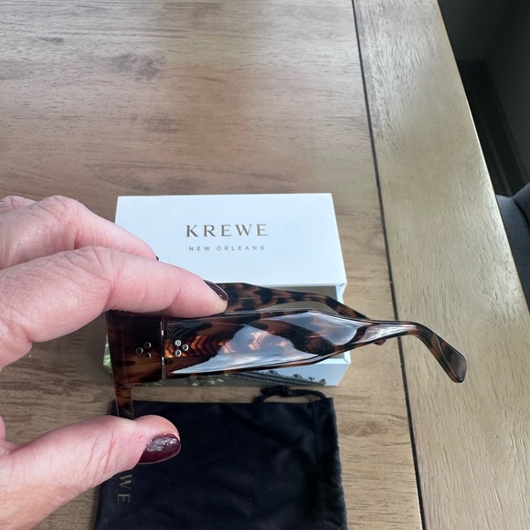 KREWE Tortoise Brown Sunglasses